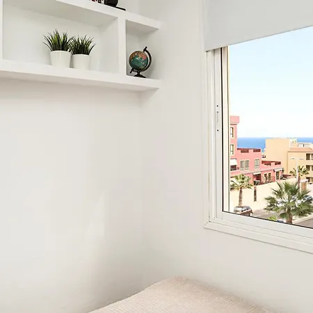 דירה Cozy Near The Sea With Private Parking אל מדאנו