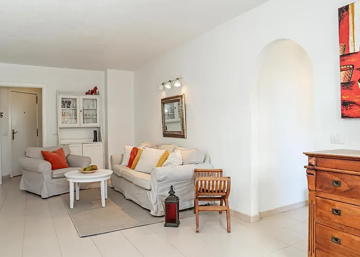 Cozy Near The Sea With Private Parking Apartamento